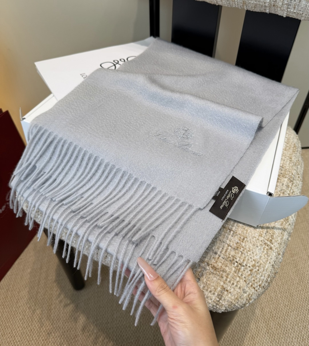 ✨✨【全羊绒款】Loro Piana · 诺悠翩雅送人自留都太高大上了😍重磅上新，爆款爆款，渠道极品硬货