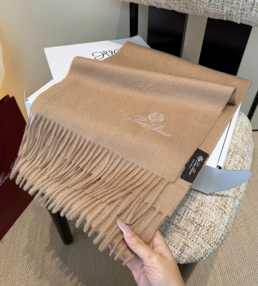 ✨✨【全羊绒款】Loro Piana · 诺悠翩雅送人自留都太高大上了😍重磅上新，爆款爆款，渠道极品硬货