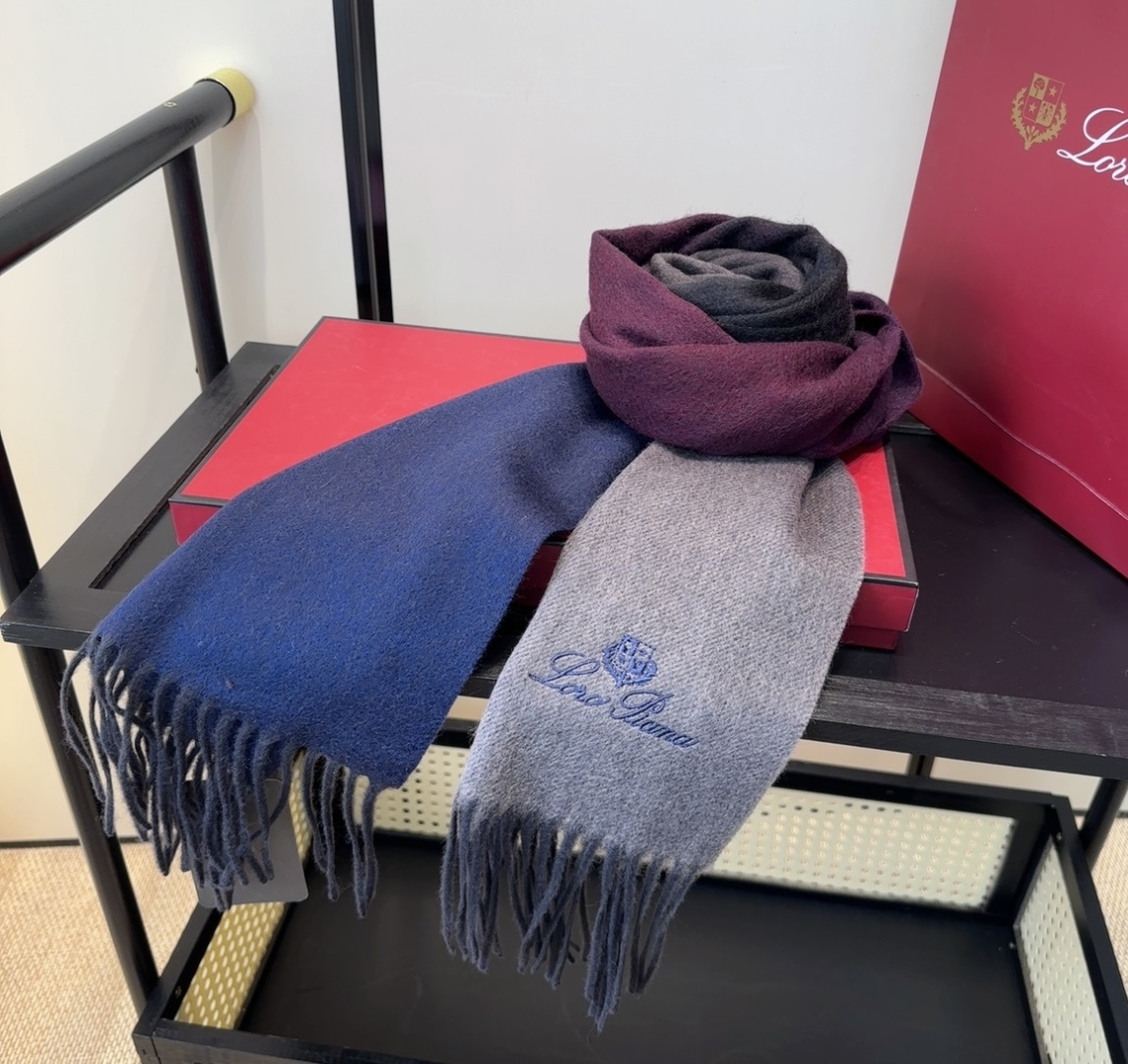 🆕Loro Piana · 【贸易公司尾单，极品山羊绒围巾披肩】送人自留都太高大上了😍重磅上新，爆款爆款