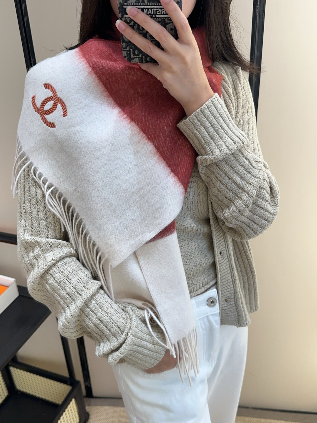 【▪Chanel · 香奈儿难得一见的温柔配色，超级迷恋❗️气质低调恬静又不失优雅❗️】重点推荐❗️高级