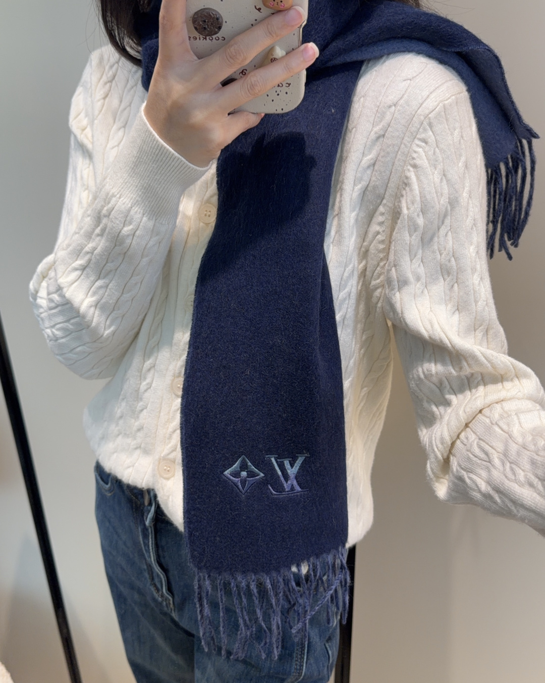 Lv围巾❗️好看的要疯掉了，太有型太有魅力了❗️❗️非常斯文时尚的秋冬单品！真的很喜欢，非常Classi