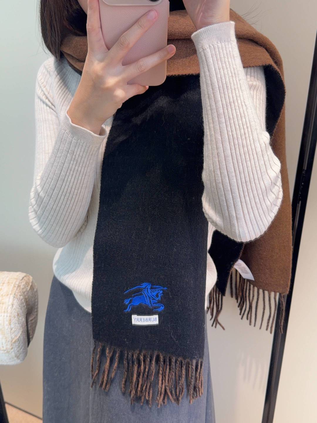 【▪️家属福利来了！！巴宝莉高端重磅男士围巾！】怒赞推荐，激动~！！下手绝对要快，同步专柜，最高端的男士