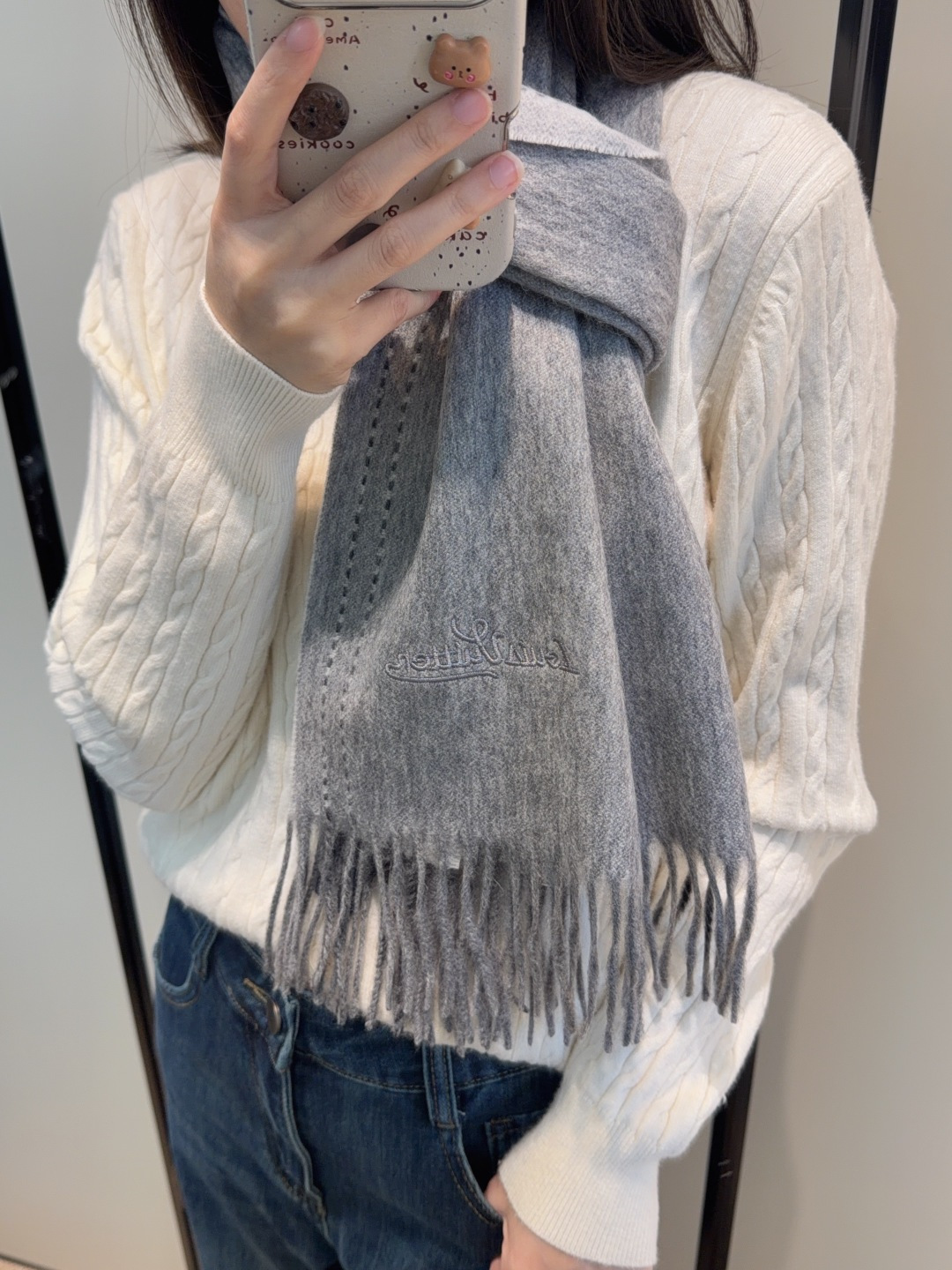 Lv围巾❗️好看的要疯掉了，太有型太有魅力了❗️❗️非常斯文时尚的秋冬单品！真的很喜欢，非常Classi