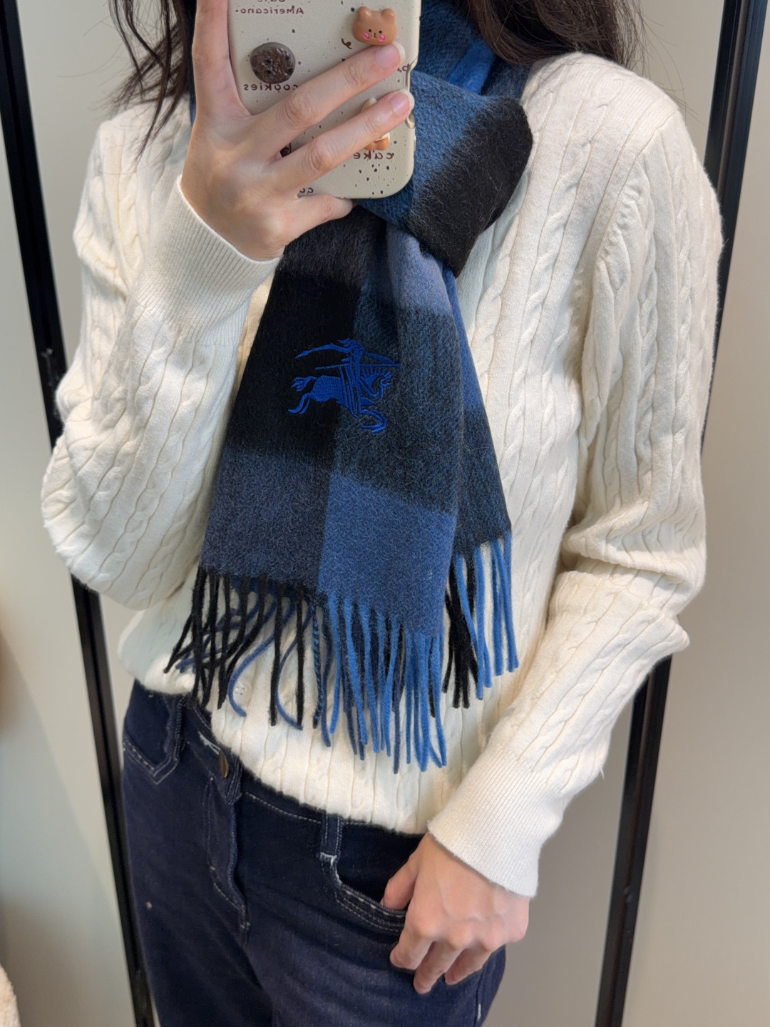 Burberry · 巴宝莉围巾❗️好看的要疯掉了，太有型太有魅力了❗️❗️非常斯文时尚的秋冬单品！真的