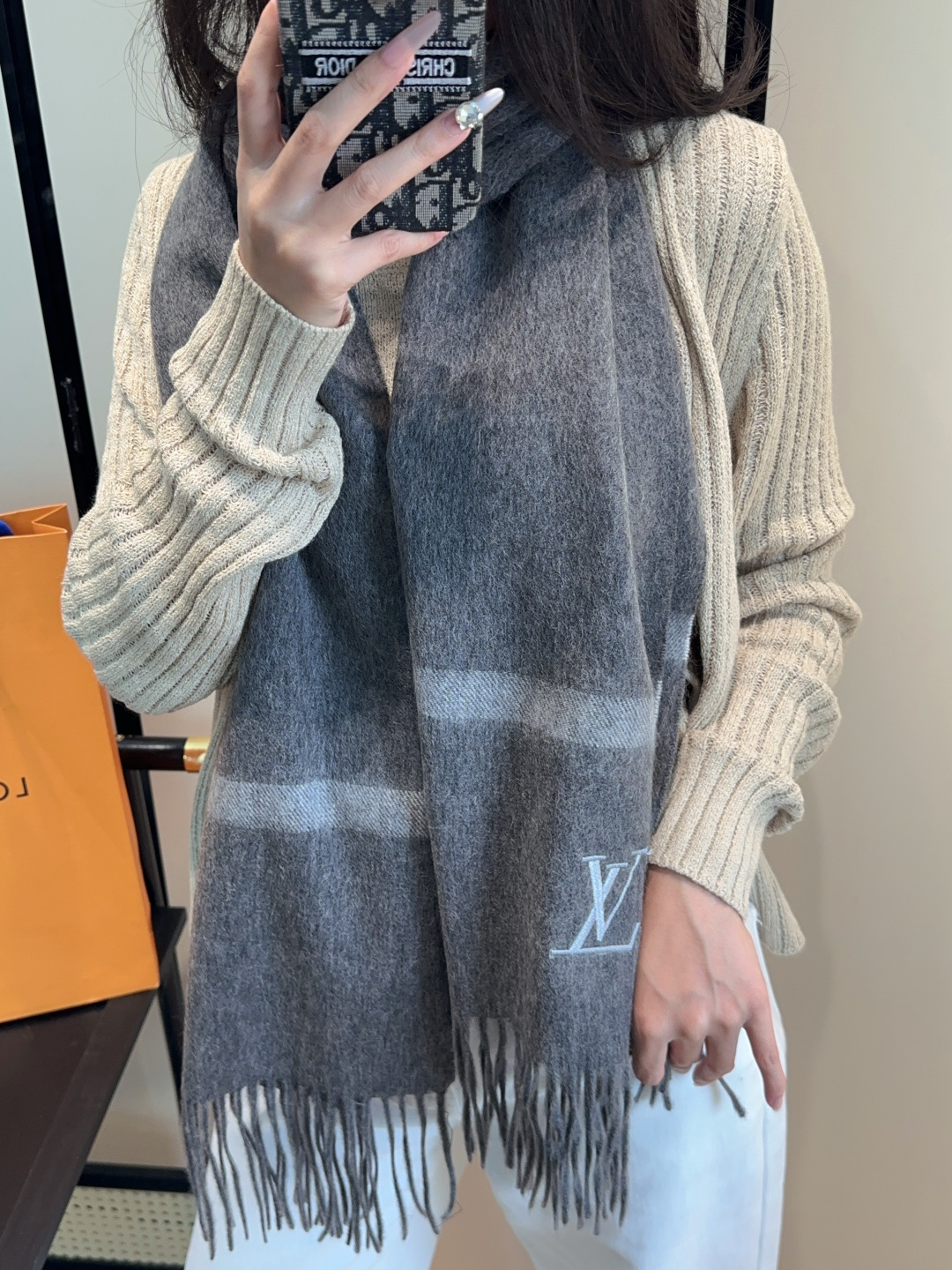 _dav9sE0KTUmIVa4MXr0oGANo_xhUqS4YCoBDboQ