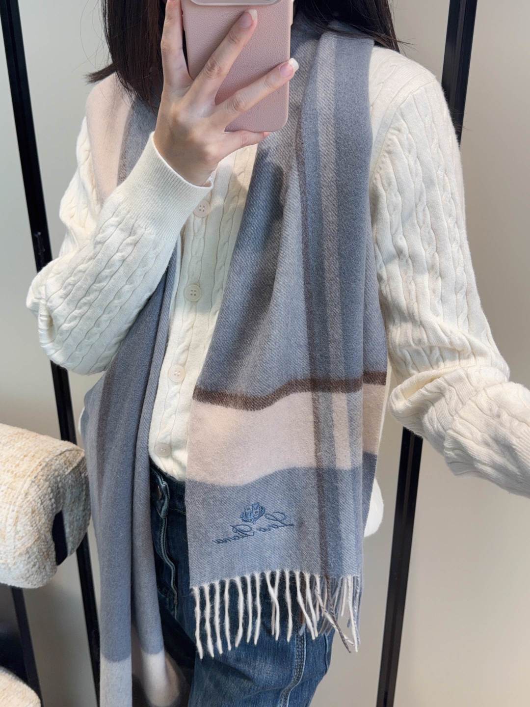 🆕Loro Piana · 【贸易公司尾单，极品山羊绒围巾披肩】送人自留都太高大上了😍重磅上新，爆款爆款