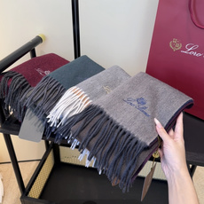 🆕Loro Piana · 【贸易公司尾单,极品山羊绒围巾披肩】送人自留都太高大上了😍重磅上新,爆款爆款 🆕Loro Piana · 【贸易公司尾单,极品山羊绒围巾披肩】送人自留都太高大上了😍重磅上新,爆款爆款