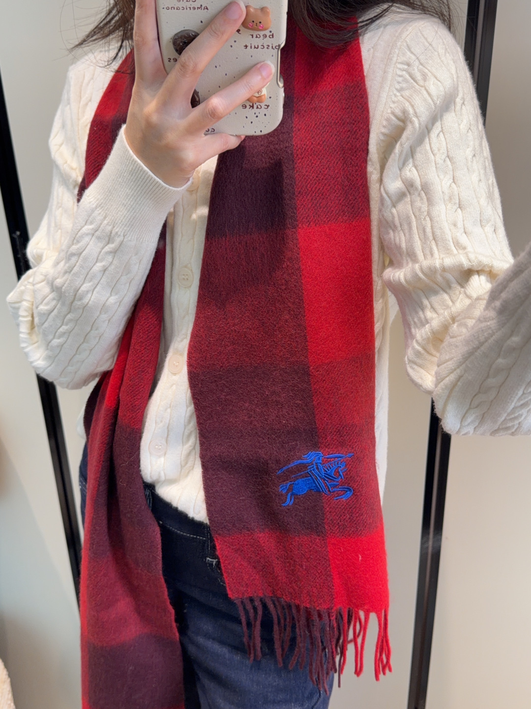 Burberry · 巴宝莉围巾❗️好看的要疯掉了，太有型太有魅力了❗️❗️非常斯文时尚的秋冬单品！真的很喜欢，非常Cl