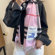 【▪️家属福利来了!!巴宝莉高端重磅男士围巾!】怒赞推荐,激动~!!下手绝对要快,同步专柜,最高端的男士款~工艺难度大, 【▪️家属福利来了!!巴宝莉高端重磅男士围巾!】怒赞推荐,激动~!!下手绝对要快,同步专柜,最高端的男士款~工艺难度大,