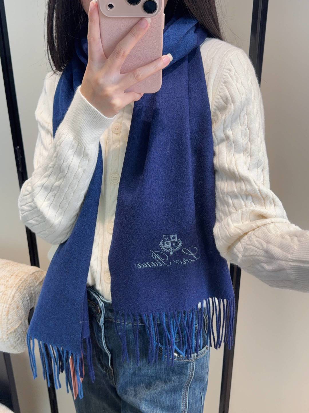 🆕Loro Piana · 【贸易公司尾单，极品山羊绒围巾披肩】送人自留都太高大上了😍重磅上新，爆款爆款，渠道极品硬货～