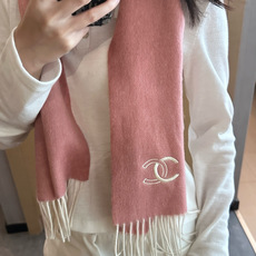 【▪Chanel · 香奈儿难得一见的温柔配色,超级迷恋❗️气质低调恬静又不失优雅❗️】重点推荐❗️高级舒适时髦气质,简 【▪Chanel · 香奈儿难得一见的温柔配色,超级迷恋❗️气质低调恬静又不失优雅❗️】重点推荐❗️高级舒适时髦气质,简