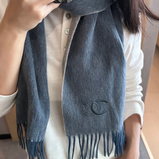 【▪Chanel · 香奈儿难得一见的温柔配色,超级迷恋❗️气质低调恬静又不失优雅❗️】重点推荐❗️高级舒适时髦气质,简 【▪Chanel · 香奈儿难得一见的温柔配色,超级迷恋❗️气质低调恬静又不失优雅❗️】重点推荐❗️高级舒适时髦气质,简