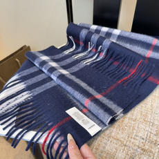 Burberry双面羊绒围巾!走量款,性超高!非常有格调的设计!180*30cm,羊绒混羊毛!是高雅艺术的魅力体现!围巾 Burberry双面羊绒围巾!走量款,性超高!非常有格调的设计!180*30cm,羊绒混羊毛!是高雅艺术的魅力体现!围巾