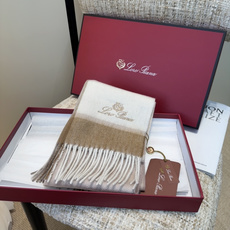 🆕Loro Piana · 【贸易公司尾单,极品山羊绒围巾披肩】送人自留都太高大上了😍重磅上新,爆款爆款,渠道极品硬货~ 🆕Loro Piana · 【贸易公司尾单,极品山羊绒围巾披肩】送人自留都太高大上了😍重磅上新,爆款爆款,渠道极品硬货~