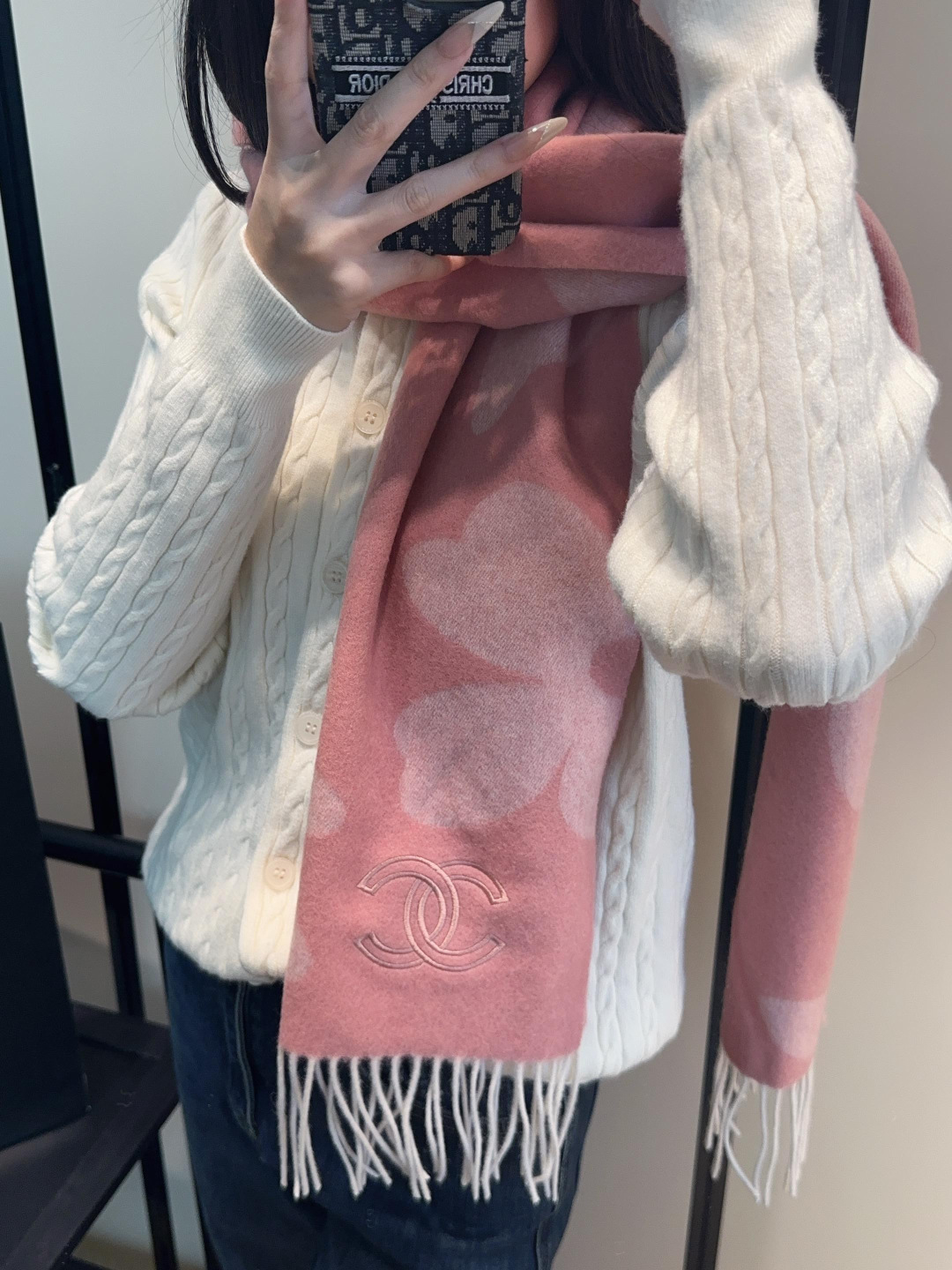 【▪Chanel · 香奈儿难得一见的温柔配色，超级迷恋❗️气质低调恬静又不失优雅❗️】重点推荐❗️高级舒适时髦气质，简