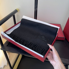 🆕Loro Piana · 【贸易公司尾单,极品山羊绒围巾披肩】送人自留都太高大上了😍重磅上新,爆款爆款,渠道极品硬货~ 🆕Loro Piana · 【贸易公司尾单,极品山羊绒围巾披肩】送人自留都太高大上了😍重磅上新,爆款爆款,渠道极品硬货~