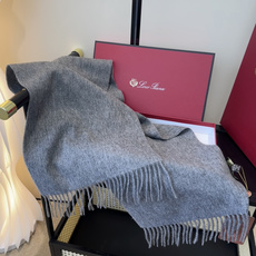 🆕Loro Piana · 【贸易公司尾单,极品山羊绒围巾披肩】送人自留都太高大上了😍重磅上新,爆款爆款,渠道极品硬货~ 🆕Loro Piana · 【贸易公司尾单,极品山羊绒围巾披肩】送人自留都太高大上了😍重磅上新,爆款爆款,渠道极品硬货~