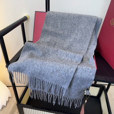 🆕Loro Piana · 【贸易公司尾单,极品山羊绒围巾披肩】送人自留都太高大上了😍重磅上新,爆款爆款,渠道极品硬货~ 🆕Loro Piana · 【贸易公司尾单,极品山羊绒围巾披肩】送人自留都太高大上了😍重磅上新,爆款爆款,渠道极品硬货~