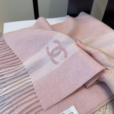 🆕 【▪Chanel · 香奈儿难得一见的温柔配色,超级迷恋❗️气质低调恬静又不失优雅❗️】重点推荐❗️高级舒适时髦 🆕 【▪Chanel · 香奈儿难得一见的温柔配色,超级迷恋❗️气质低调恬静又不失优雅❗️】重点推荐❗️高级舒适时髦