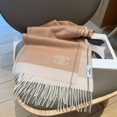 🆕 【▪Chanel · 香奈儿难得一见的温柔配色,超级迷恋❗️气质低调恬静又不失优雅❗️】重点推荐❗️高级舒适时髦 🆕 【▪Chanel · 香奈儿难得一见的温柔配色,超级迷恋❗️气质低调恬静又不失优雅❗️】重点推荐❗️高级舒适时髦