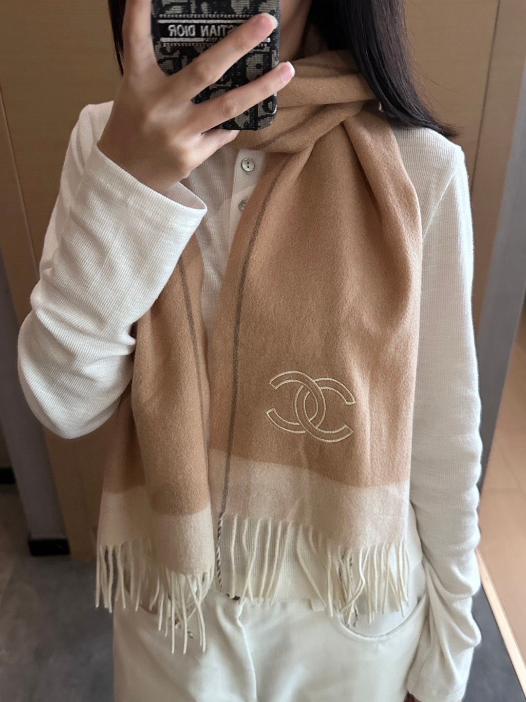 🆕   【▪Chanel · 香奈儿难得一见的温柔配色，超级迷恋❗️气质低调恬静又不失优雅❗️】重点推荐❗️高级舒适时髦