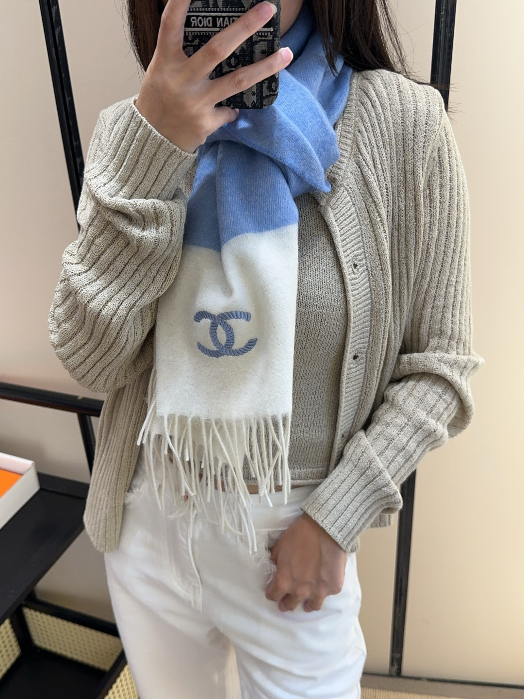 🆕   【▪Chanel · 香奈儿难得一见的温柔配色，超级迷恋❗️气质低调恬静又不失优雅❗️】重点推荐❗️高级舒适时髦
