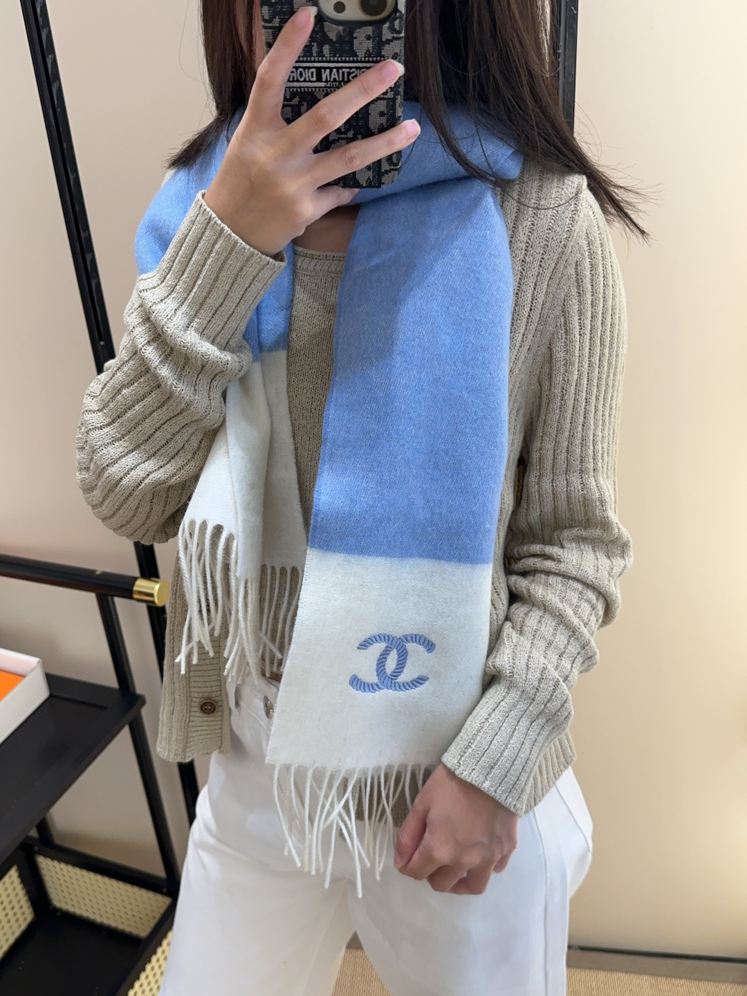 🆕   【▪Chanel · 香奈儿难得一见的温柔配色，超级迷恋❗️气质低调恬静又不失优雅❗️】重点推荐❗️高级舒适时髦