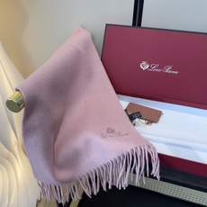 🆕Loro Piana · 【贸易公司尾单,极品山羊绒围巾披肩】送人自留都太高大上了😍重磅上新,爆款爆款,渠道极品硬货~ 🆕Loro Piana · 【贸易公司尾单,极品山羊绒围巾披肩】送人自留都太高大上了😍重磅上新,爆款爆款,渠道极品硬货~