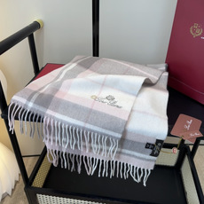 🆕Loro Piana · 【贸易公司尾单,极品山羊绒围巾披肩】送人自留都太高大上了😍重磅上新,爆款爆款,渠道极品硬货~ 🆕Loro Piana · 【贸易公司尾单,极品山羊绒围巾披肩】送人自留都太高大上了😍重磅上新,爆款爆款,渠道极品硬货~