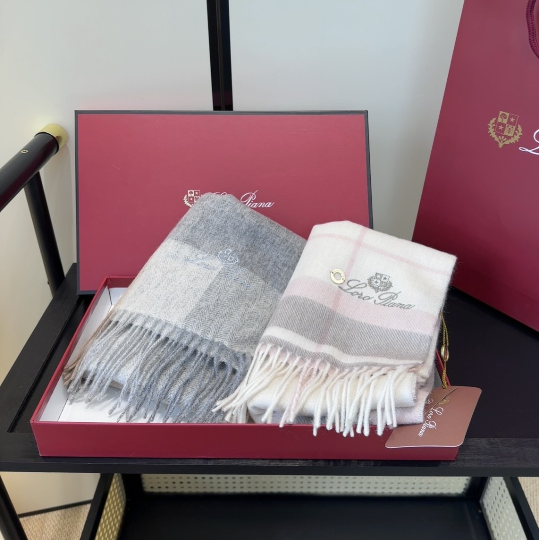 🆕Loro Piana · 【贸易公司尾单，极品山羊绒围巾披肩】送人自留都太高大上了😍重磅上新，爆款爆款，渠道极品硬货～