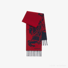 巴宝莉【新款战马双面粗流苏-羊绒围巾:对比感格纹】面料:羊绒,尺寸:30*168!想要温暖冬季的必备百搭单品, 今年冬天 巴宝莉【新款战马双面粗流苏-羊绒围巾:对比感格纹】面料:羊绒,尺寸:30*168!想要温暖冬季的必备百搭单品, 今年冬天