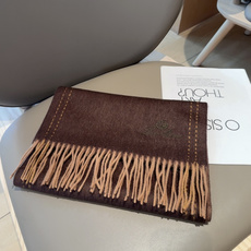 🆕Loro Piana · 【贸易公司尾单,极品山羊绒围巾披肩】送人自留都太高大上了😍重磅上新,爆款爆款,渠道极品硬货~ 🆕Loro Piana · 【贸易公司尾单,极品山羊绒围巾披肩】送人自留都太高大上了😍重磅上新,爆款爆款,渠道极品硬货~