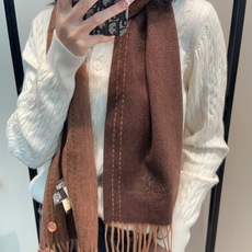 🆕Loro Piana · 【贸易公司尾单,极品山羊绒围巾披肩】送人自留都太高大上了😍重磅上新,爆款爆款,渠道极品硬货~ 🆕Loro Piana · 【贸易公司尾单,极品山羊绒围巾披肩】送人自留都太高大上了😍重磅上新,爆款爆款,渠道极品硬货~