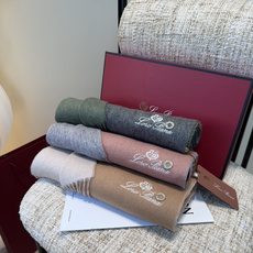 🆕Loro Piana · 【贸易公司尾单,极品山羊绒围巾披肩】送人自留都太高大上了😍重磅上新,爆款爆款,渠道极品硬货~ 🆕Loro Piana · 【贸易公司尾单,极品山羊绒围巾披肩】送人自留都太高大上了😍重磅上新,爆款爆款,渠道极品硬货~