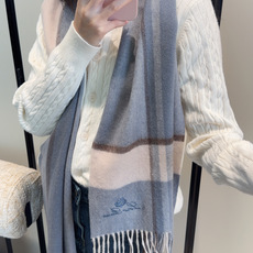 🆕Loro Piana · 【贸易公司尾单,极品山羊绒围巾披肩】送人自留都太高大上了😍重磅上新,爆款爆款,渠道极品硬货~ 🆕Loro Piana · 【贸易公司尾单,极品山羊绒围巾披肩】送人自留都太高大上了😍重磅上新,爆款爆款,渠道极品硬货~