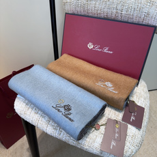 🆕Loro Piana · 【贸易公司尾单,极品山羊绒围巾披肩】送人自留都太高大上了😍重磅上新,爆款爆款,渠道极品硬货~ 🆕Loro Piana · 【贸易公司尾单,极品山羊绒围巾披肩】送人自留都太高大上了😍重磅上新,爆款爆款,渠道极品硬货~