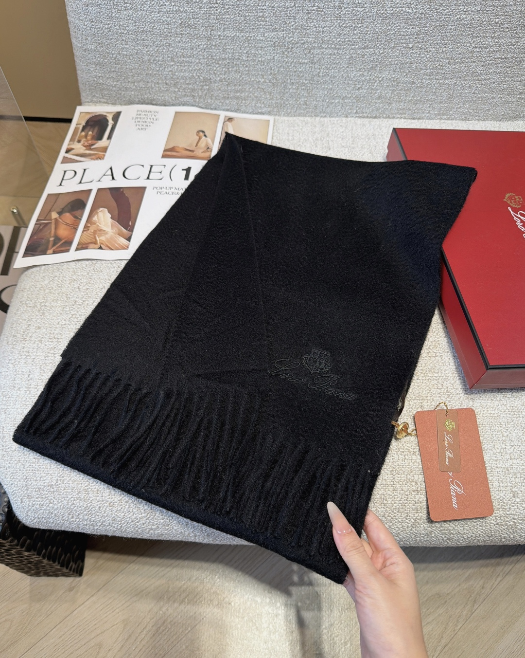 ✨✨【全羊绒款】贸易Loro Piana · 诺悠翩雅送人自留都太高大上了😍重磅上新，爆款爆款，渠道极品硬货～手感软糯，