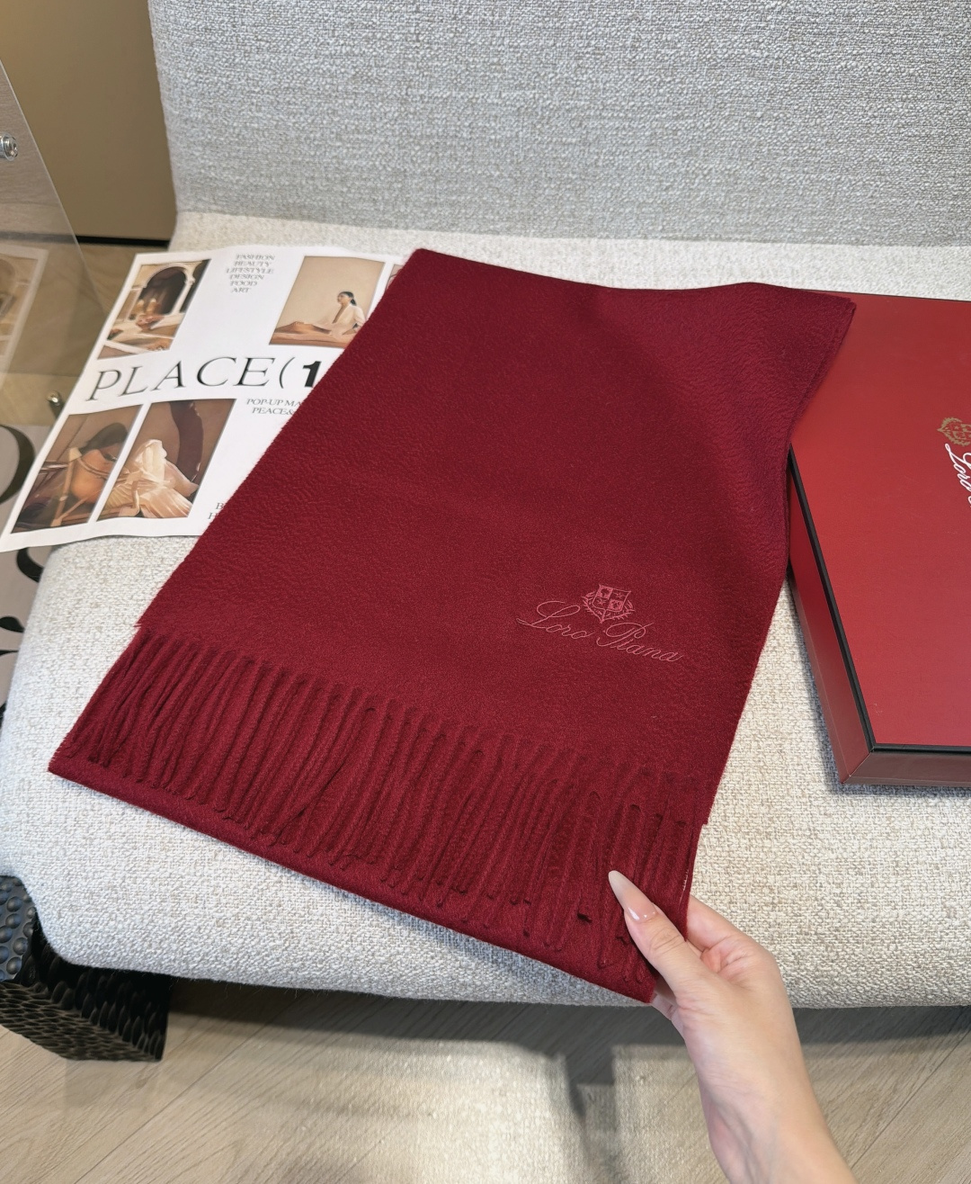 ✨✨【全羊绒款】贸易Loro Piana · 诺悠翩雅送人自留都太高大上了😍重磅上新，爆款爆款，渠道极品硬货～手感软糯，