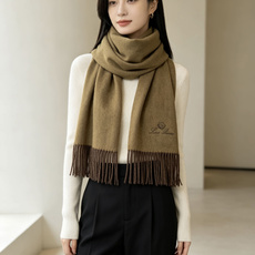 🆕Loro Piana · 【贸易公司尾单,极品山羊绒围巾披肩】送人自留都太高大上了😍重磅上新,爆款爆款,渠道极品硬货~ 🆕Loro Piana · 【贸易公司尾单,极品山羊绒围巾披肩】送人自留都太高大上了😍重磅上新,爆款爆款,渠道极品硬货~