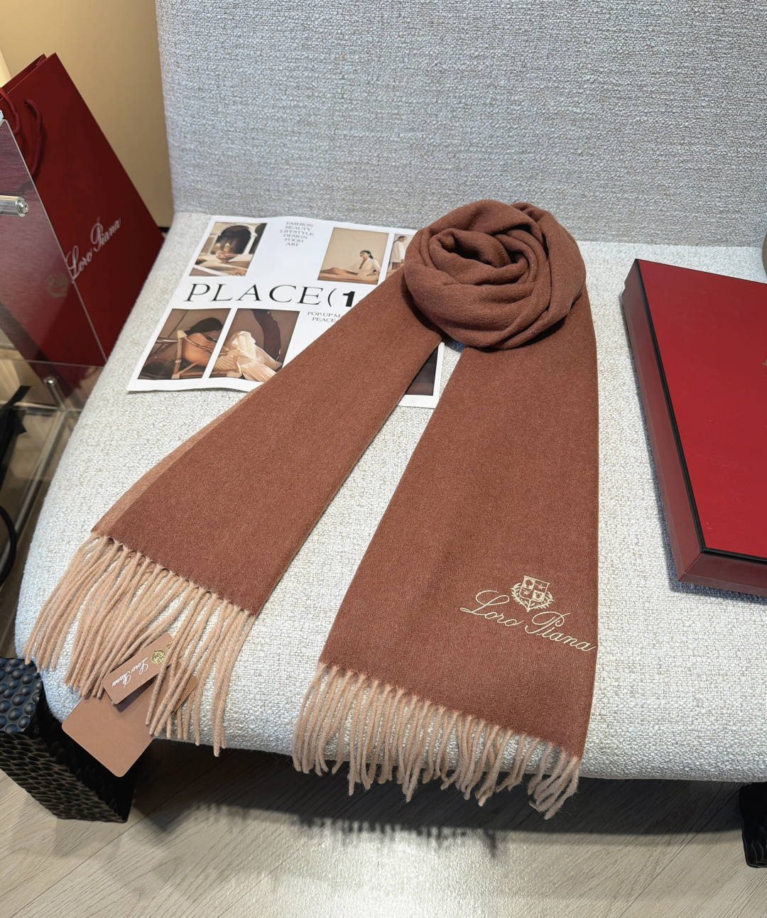 🆕Loro Piana · 【贸易公司尾单,极品山羊绒围巾披肩】送人自留都太高大上了😍重磅上新,爆款爆款,渠道极品硬货~ 🆕Loro Piana · 【贸易公司尾单,极品山羊绒围巾披肩】送人自留都太高大上了😍重磅上新,爆款爆款,渠道极品硬货~