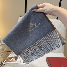 🆕Loro Piana · 【贸易公司尾单,极品山羊绒围巾披肩】送人自留都太高大上了😍重磅上新,爆款爆款,渠道极品硬货~ 🆕Loro Piana · 【贸易公司尾单,极品山羊绒围巾披肩】送人自留都太高大上了😍重磅上新,爆款爆款,渠道极品硬货~