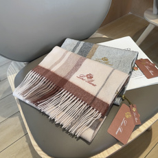 🆕Loro Piana · 【贸易公司尾单,极品山羊绒围巾披肩】送人自留都太高大上了😍重磅上新,爆款爆款,渠道极品硬货~ 🆕Loro Piana · 【贸易公司尾单,极品山羊绒围巾披肩】送人自留都太高大上了😍重磅上新,爆款爆款,渠道极品硬货~