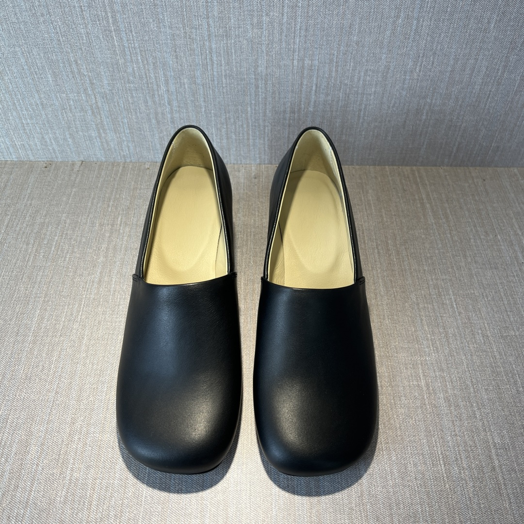 _dr49seyHRSHHeVoE_GDFieglgL-ElhlxYBMsbFw