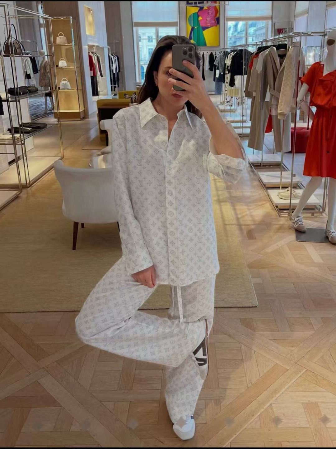 NO:877122,Upper body picture,,19860909上身图,,,Women's clothing