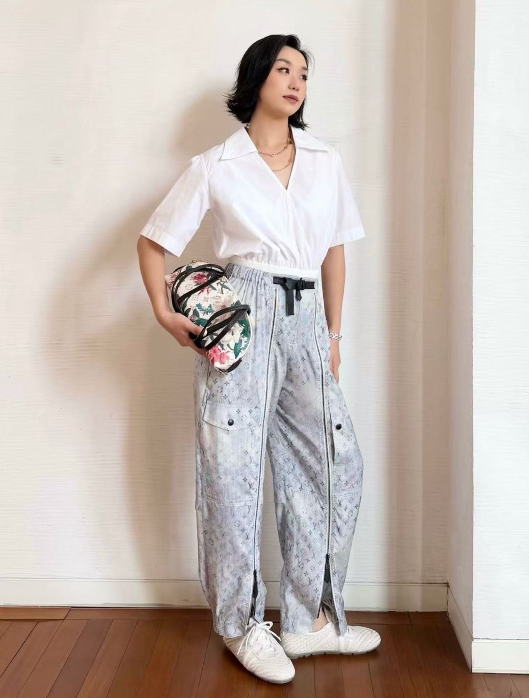 NO:879011,Upper body picture,,19860909上身图,,,Women's clothing