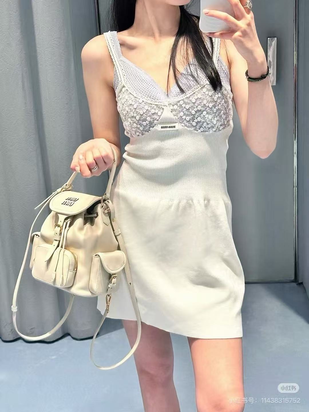 NO:886260,Upper body picture,,19860909上身图,,,Women's clothing