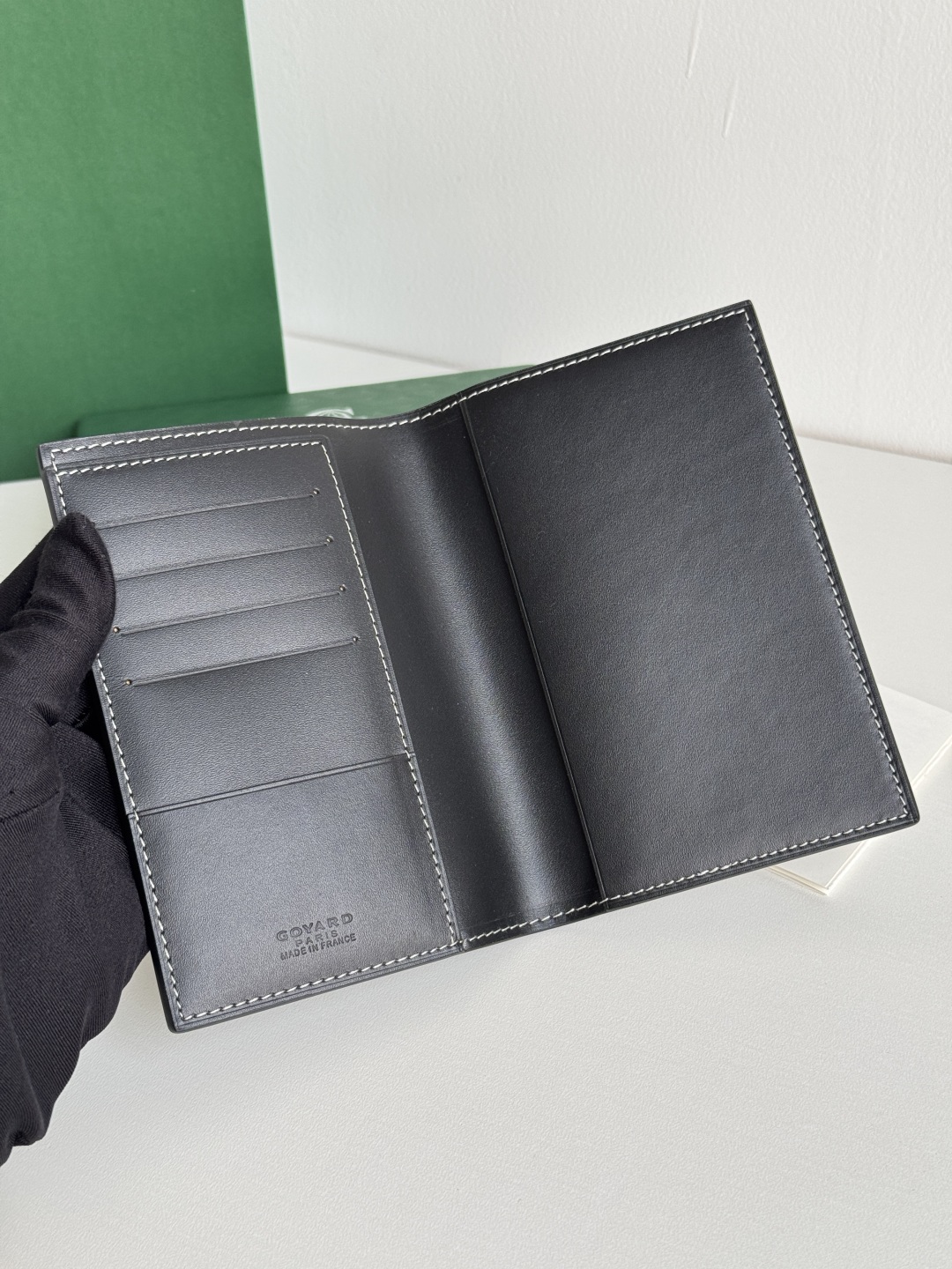 Goyard Classic Passport Holder Wallet Card Holder, Travel Essentials, 1.5x10x14cm 8 cmp i1746445742823 3066 0 6