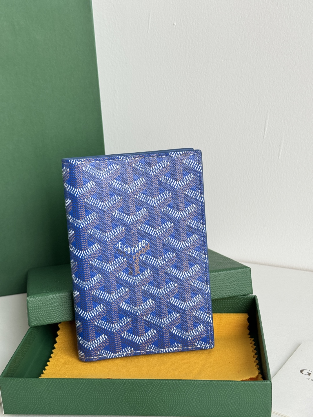 Goyard Blue Classic Passport Holder Wallet Card Case - Travel Essential 2 cmp i1746445825595 4249 0 1
