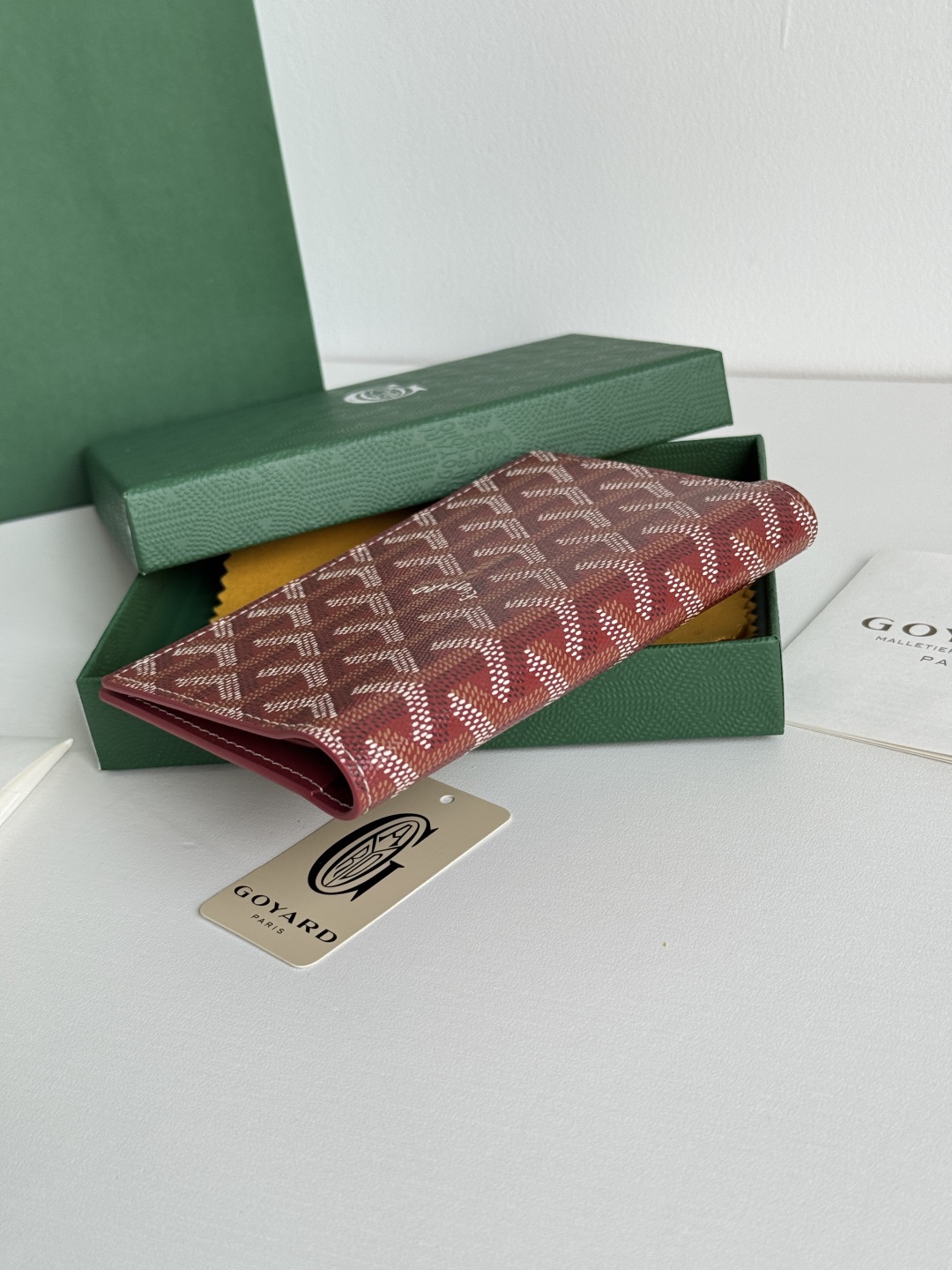 Goyard Classic Passport Holder Wallet Card Case Travel Accessory, Bordeaux 6 cmp i1746445839776 7131 0 5