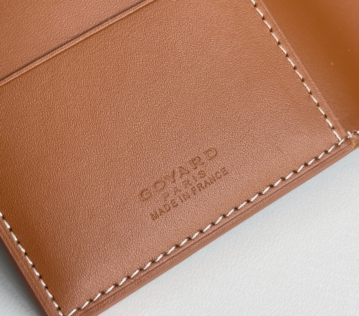 Goyard Classic Passport Holder Wallet Card Case - Travel Essential Organizer 9 cmp i1746445908528 166 0 7